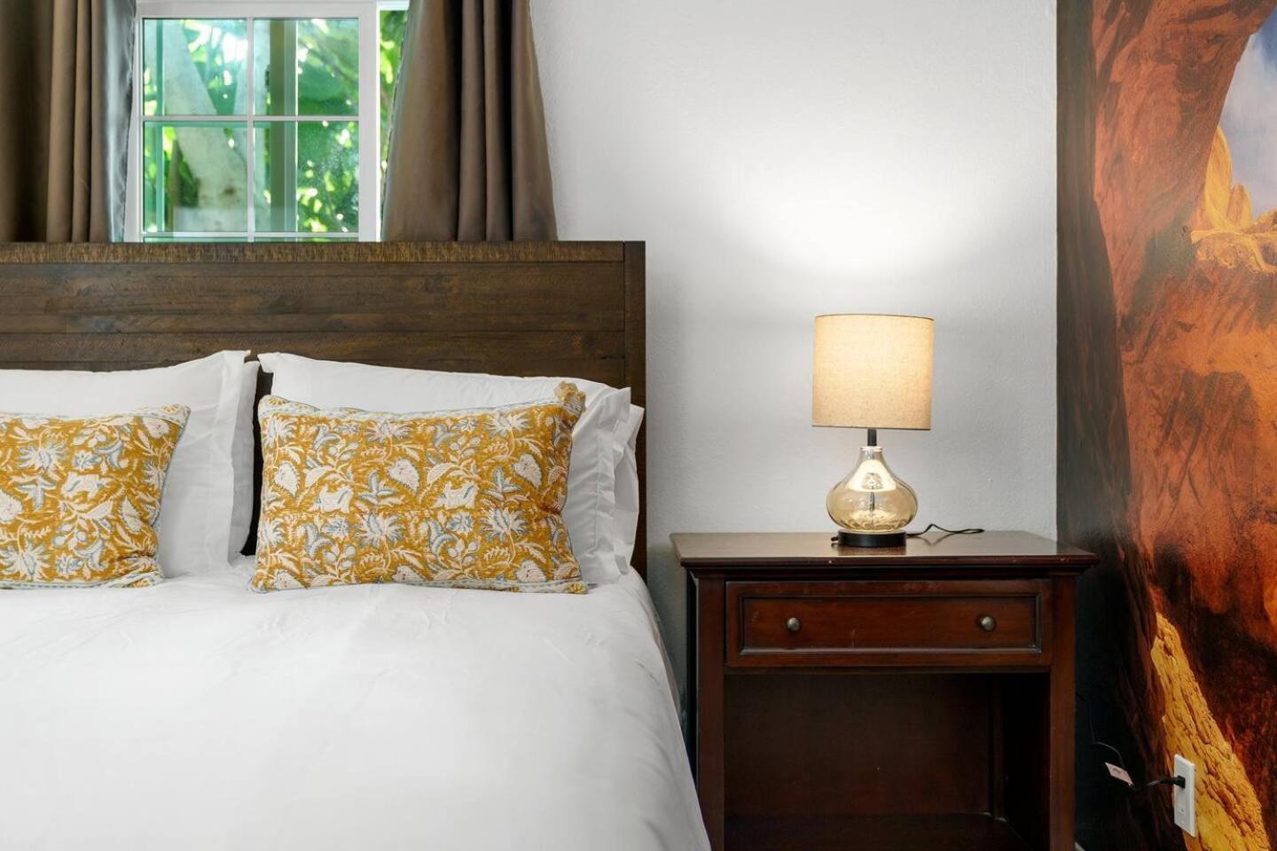 Casa Lanzit - 35 Percent Off June 2025! Fees * Los Ángeles